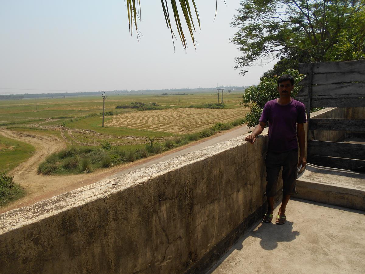Jamunadighi Eco-Resort Budbud Buitenkant foto