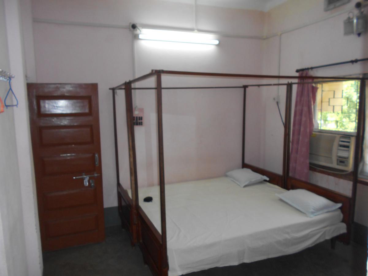 Jamunadighi Eco-Resort Budbud Buitenkant foto